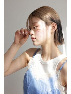 リーホリエ(Lee Horie) 切りっぱなしボブ