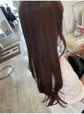 ピンクベージュ