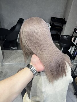 メイドバイスティーン(MADE BY STEEN) ホワイトベージュ