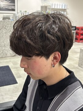 レボ(Revo) ゆるふわシャドウパーマ！