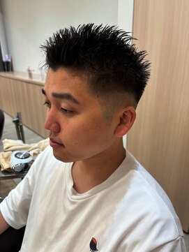 ニューヨークニューヨーク 姫路広畑店(NYNY) フェード短髪