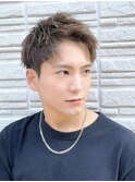 Haleブルーブラックニュアンスパーマスパイキーショートバーバー