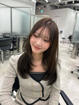 ミディアムレイヤー/大阪/梅田/茶屋町/マンツーマン/韓国/艶髪