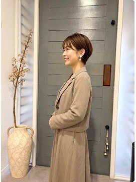 ティルヘアー(TiLL HAIR) 360度　美しい　ショート