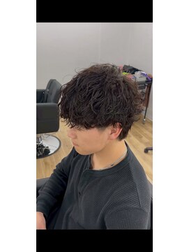 アイトーキョープラスシー 横浜(AI TOKYO+Sea) ラウンドマッシュ波巻きシャドウパーマ/波巻きスパイラルパーマ