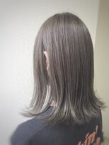 シエロ  池袋西口(Cielo)&nbsp;プラチナラベンダー×セミディ 担当(SAYA)