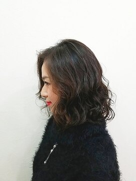 アージュ(Arju) 大きめカールコスメパーマ☆