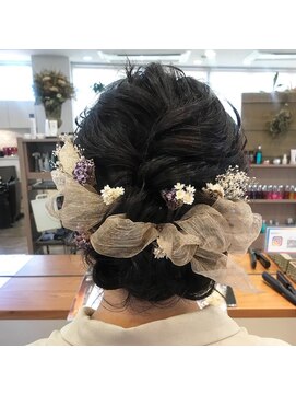 セシカアージュ(Cesica age) ヘアアレンジ