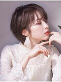 柔らかい透け感ショート