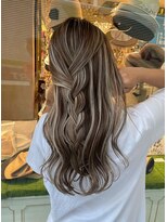 アンダーバーホワイト(_white)&nbsp;ロング×ハイライト