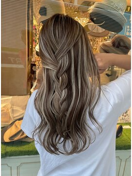 アンダーバーホワイト(_white) ロング×ハイライト