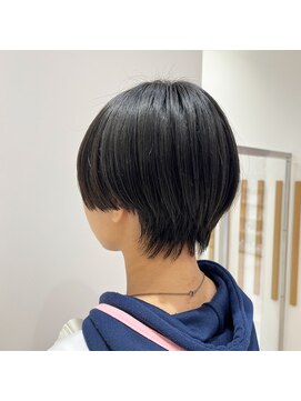 ゼルソコラ 武蔵小金井(ZELE SOCOLA) テクノ風クールショート