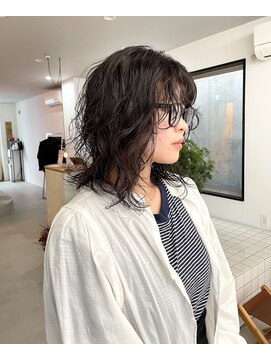 カルテ(QUARTE) ミディアムレイヤーパーマ