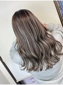 コントラストハイライト ラベージュ