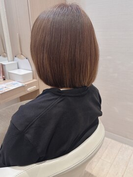 コーエン(cowen) ミニボブ美髪オフィスヘア童顔アラフィフ似合わせカットブラウン