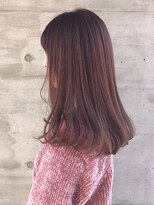 ユキオ(Yukio) 大人可愛いレイヤーカットピンクベージュブリーチなし伸ばしかけ
