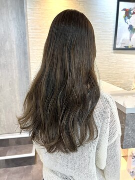 シャイン ヘア ブレンド 二子玉川(Shine hair blend) ロング　オリーブ　ブリーチ無し！