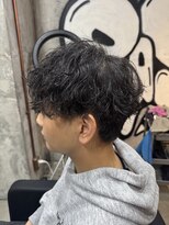 カーニー 上野(kearny)&nbsp;波巻きスパイラルパーマツイストスパイラルパーマ波巻きパーマ