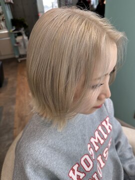 ミラシィ 稲毛(Mirashy) ハイトーンボブ　ブリーチ+カラー　ブロンズ