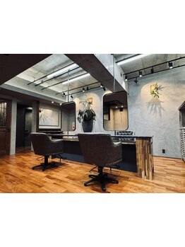 艶髪に特化した豊富なメニュー、商品をご用意◎心地よい空間で、史上最高の自分に！【町田/髪質改善】