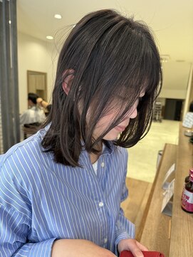 アース 三軒茶屋店(HAIR&MAKE EARTH) 柔らかグレージュの軽めレイヤー【三軒茶屋】