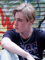 ギークス(GEEKS)&nbsp;【GEEKS渋谷】メンズハイトーン/ホワイトブロンド/刈り上げ/小顔