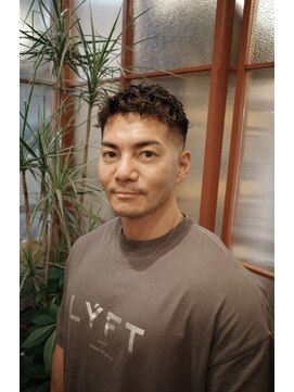メンズヘアーログ 錦糸町(Men's hair L.O.G) メンズ ショートアップバング