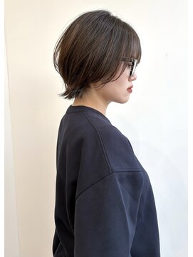 伸ばしかけショートウルフ