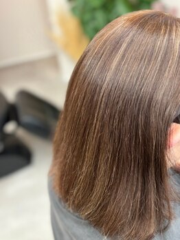hair salon slomの写真/白髪を隠す日常から卒業。独自の透明感カラーで肌まで明るく魅せ、潤いに満ちた理想の艶髪へ導きます