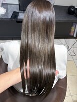 ツインエイトプラス(Twin eight plus+)&nbsp;赤みを消した黄味のないグレージュ