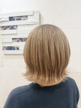 ラフューネ ヨコハマ(Raffune Yokohama) ミルクティーベージュカラー // Raffune Yokohama MAO