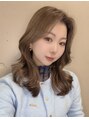 エミリー(Emily) Rina