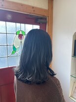 キングスベリー(Hair Relaxation King's Berry)&nbsp;デザインカラー透ける暗髪×ブルーブラック10.3