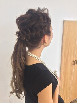 ヘアーサロン クスキ(hair salon KUSUKI) お洒落ポニー