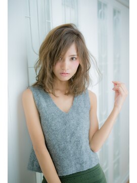 エイチエムヘアーホーム 池袋2号店(H M hair home) 透け感カーキベージュのミディアム　コスメパーマ