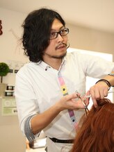 ヘアデザイン リル(hair design Lilou) 前村 洋平