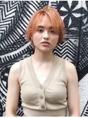 丸みの中に軽さのあるショートヘア