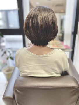 キイヒ(kiihi) ショートボブ