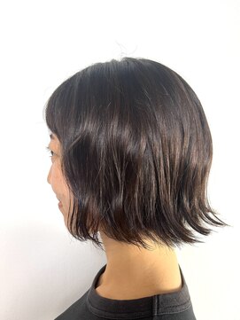 ゴンゾ(GONZO) ショートボブ