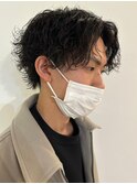 センターパートツイストスパイラルパーマメンズ波巻きパーマ