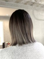 ラック(LUCK)&nbsp;バレイヤージュ/船橋/くすみベージュ/細めハイライト