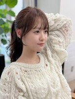 ネオリーブ クーロ(Neolive curro) 韓国前髪顔周り×ハッシュレイヤー 暗めカラー/酸性ストレート