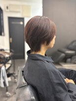キートゥー(Key to)&nbsp;大人っぽくまとまるくびれショート