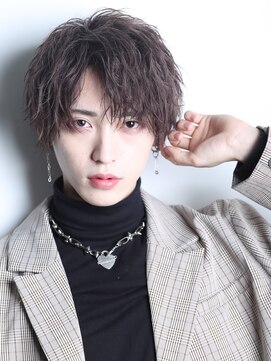 リップス 渋谷(LIPPS) 緩めスパイラルセンターパート【コーチマッシュ】