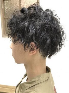 クアトログランシュ ひたちなか店(QUATRO×GranCieux) ツイスト×スパイラル