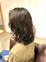 アンプリュス リアン(1+ Unplus lien)&nbsp;ミディアムゆるふわコテ巻き風パーマ/亀戸