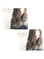 キラ(KIRA)&nbsp;グラデーションカラー　グレージュ