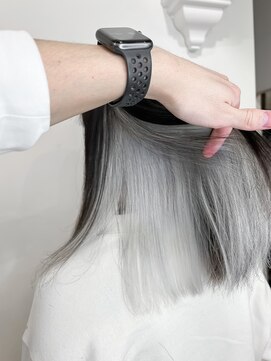 オブヘアーギンザ(Of HAIR GINZA) 透明感ホワイトインナーカラー