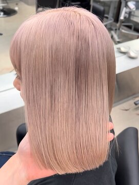 ペレ 栄店(PELE) 斜めバング/グレージュカラー/デザインカラー/栄/名駅