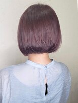 トーン(TONE)&nbsp;レッドピンク×ボブスタイル